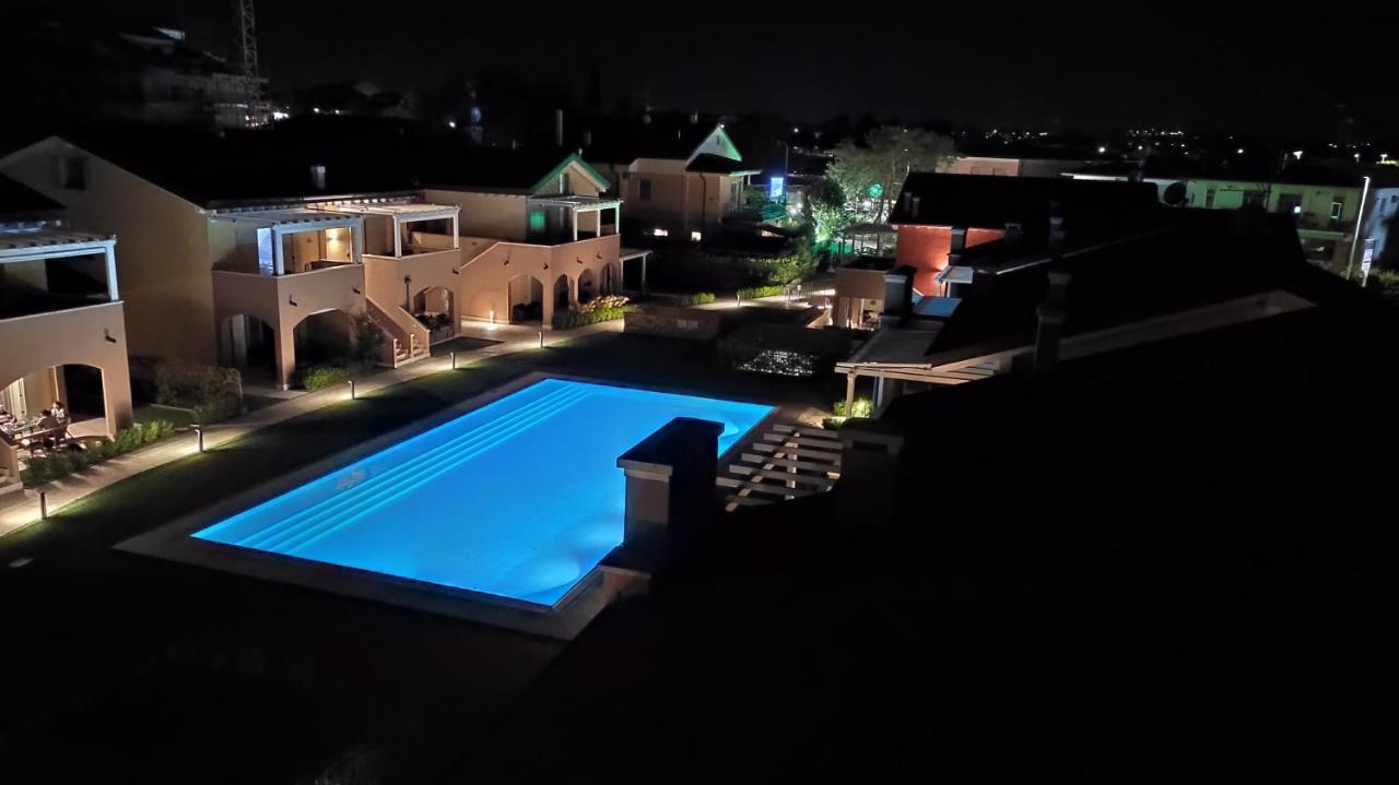Vanilla Apartment Πεσκιέρα ντελ Γκάρντα Εξωτερικό φωτογραφία